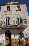 Farmhouse ruin in Italian south